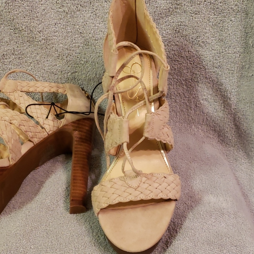 JS heels - Picture 6 of 6